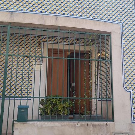 Lisboa Fado Bed & Breakfast - Santos المظهر الخارجي الصورة