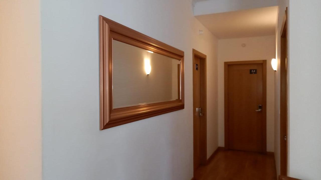 Lisboa Fado Bed & Breakfast - Santos المظهر الخارجي الصورة